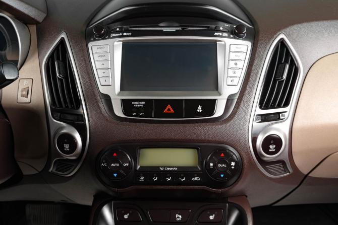 Hyundai ix35 I с пробегом 2012 года, цена 1 089 000 рублей, 289300 км, внедорожник, Автокод Объявления