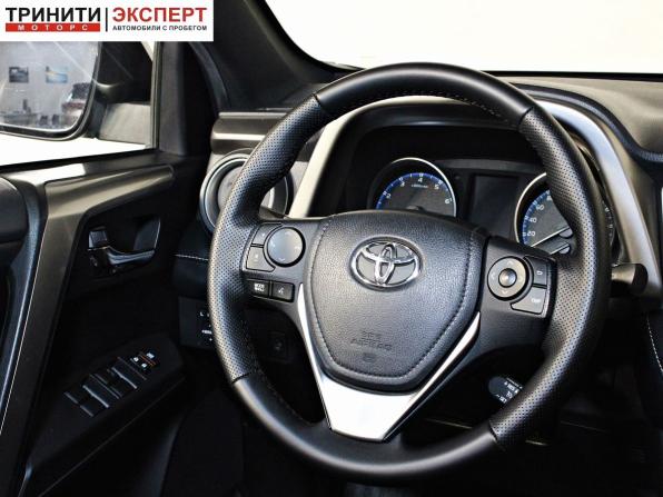Toyota RAV4 IV (XA40) Рестайлинг с пробегом 2019 года, цена 2 797 000 рублей, 110576 км, внедорожник, Автокод Объявления