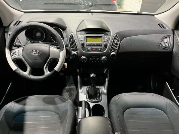 Hyundai ix35 I Рестайлинг с пробегом 2014 года, цена 1 220 000 рублей, 111878 км, внедорожник, Автокод Объявления