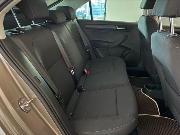Skoda Rapid II с пробегом 2021 года, цена 1 560 000 рублей, 83869 км, лифтбек, Автокод Объявления