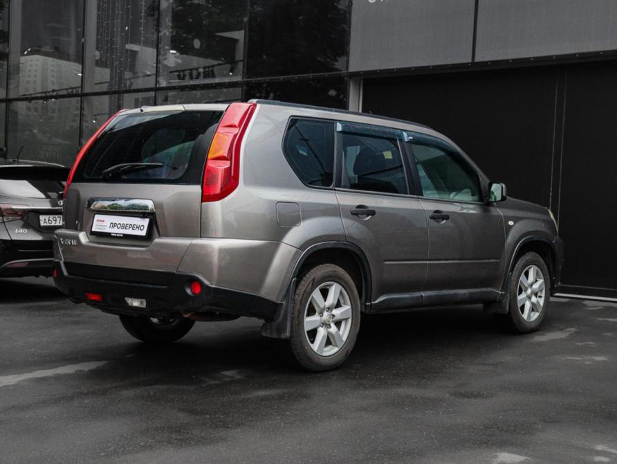 Nissan X-Trail II Москва  - изображение 4