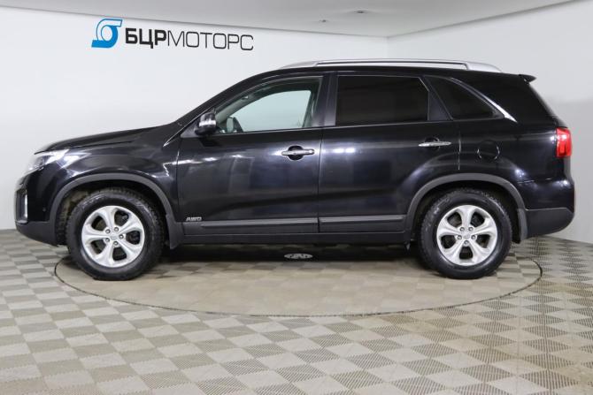 Kia Sorento II Рестайлинг с пробегом 2016 года, цена 1 879 990 рублей, 123323 км, внедорожник, Автокод Объявления