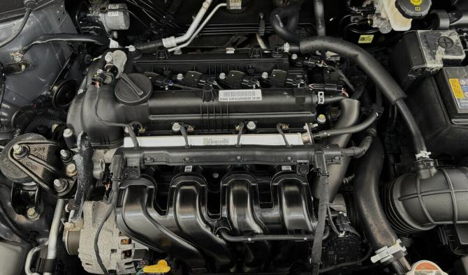 Hyundai Solaris II Рестайлинг с пробегом 2021 года, цена 1 930 000 рублей, 21743 км, седан, Автокод Объявления