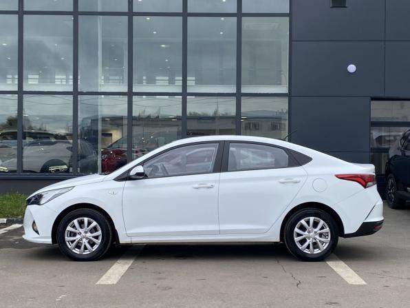 Hyundai Solaris II Рестайлинг с пробегом 2021 года, цена 1 649 000 рублей, 77597 км, седан, Автокод Объявления