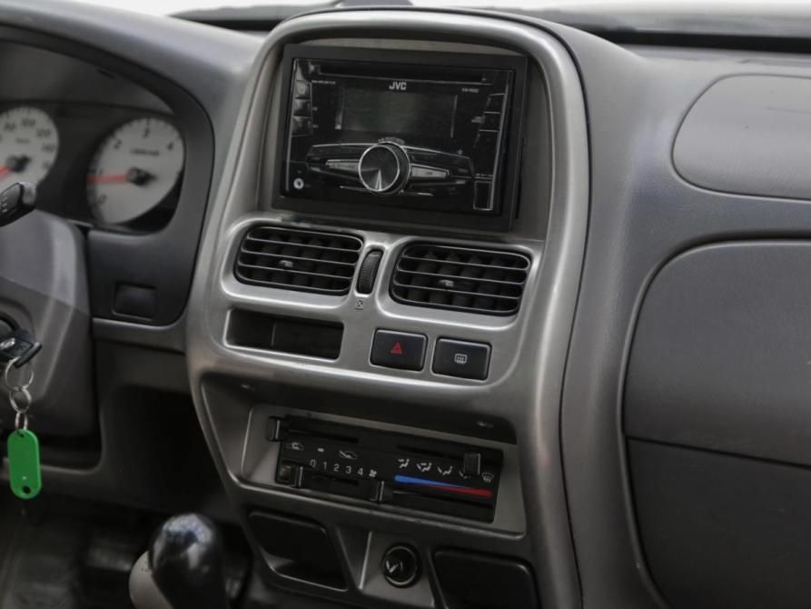 Nissan NP300 Москва  - изображение 8