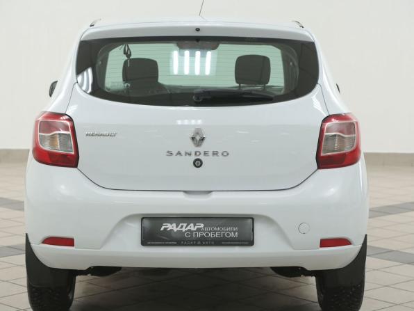 Renault Sandero II с пробегом 2014 года, цена 455 000 рублей, 205400 км, хэтчбек, Автокод Объявления