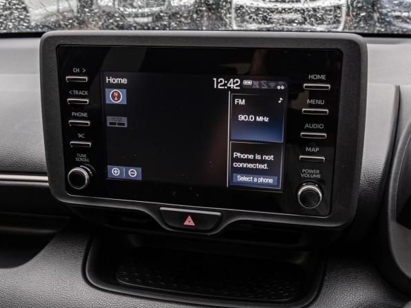 Toyota Yaris IV с пробегом 2020 года, цена 1 240 000 рублей, 47566 км, хэтчбек, Автокод Объявления