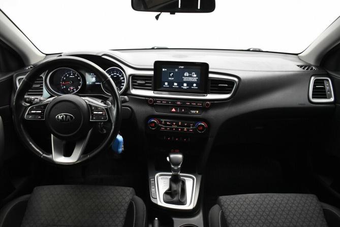 Kia Ceed III с пробегом 2019 года, цена 1 650 000 рублей, 133658 км, универсал, Автокод Объявления