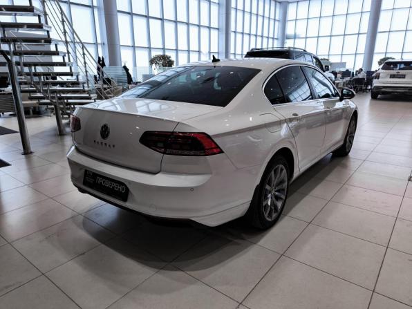 Volkswagen Passat B8 Рестайлинг с пробегом 2020 года, цена 2 350 000 рублей, 93285 км, седан, Автокод Объявления