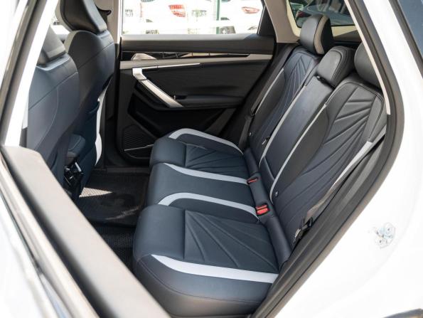 Geely Atlas II с пробегом 2024 года, цена 2 650 000 рублей, 37029 км, внедорожник, Автокод Объявления