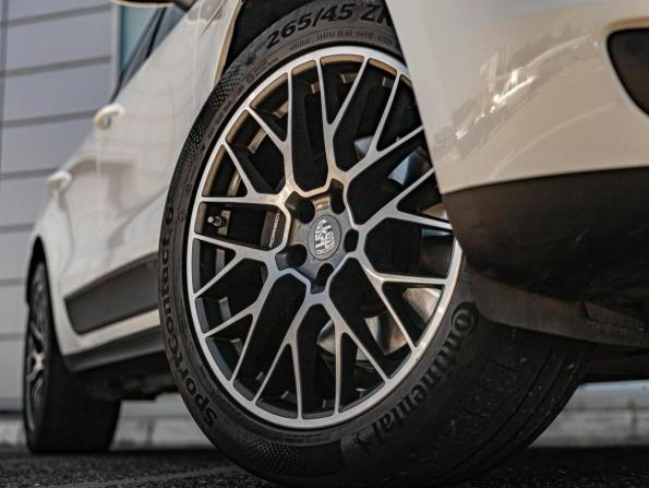 Porsche Macan I с пробегом 2017 года, цена 3 600 000 рублей, 103748 км, внедорожник, Автокод Объявления