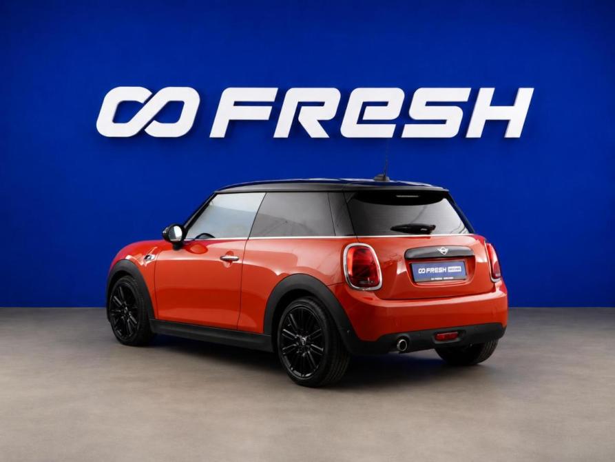 Mini Hatch III (F55/F56) Москва  - изображение 2
