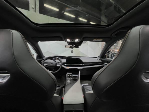 Changan UNI-V I с пробегом 2023 года, цена 2 010 000 рублей, 41300 км, лифтбек, Автокод Объявления