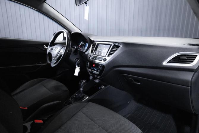 Hyundai Solaris I с пробегом 2013 года, цена 799 000 рублей, 205408 км, седан, Автокод Объявления
