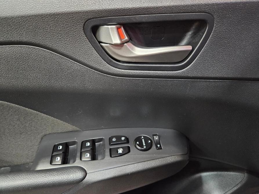 Hyundai Solaris II Вологда  - изображение 16