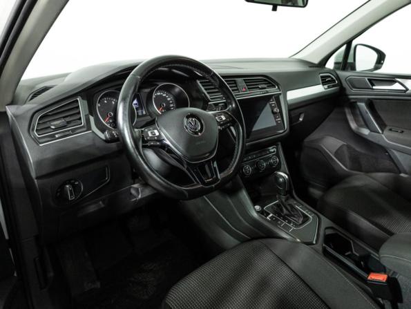 Volkswagen Tiguan II с пробегом 2020 года, цена 1 649 700 рублей, 151359 км, внедорожник, Автокод Объявления