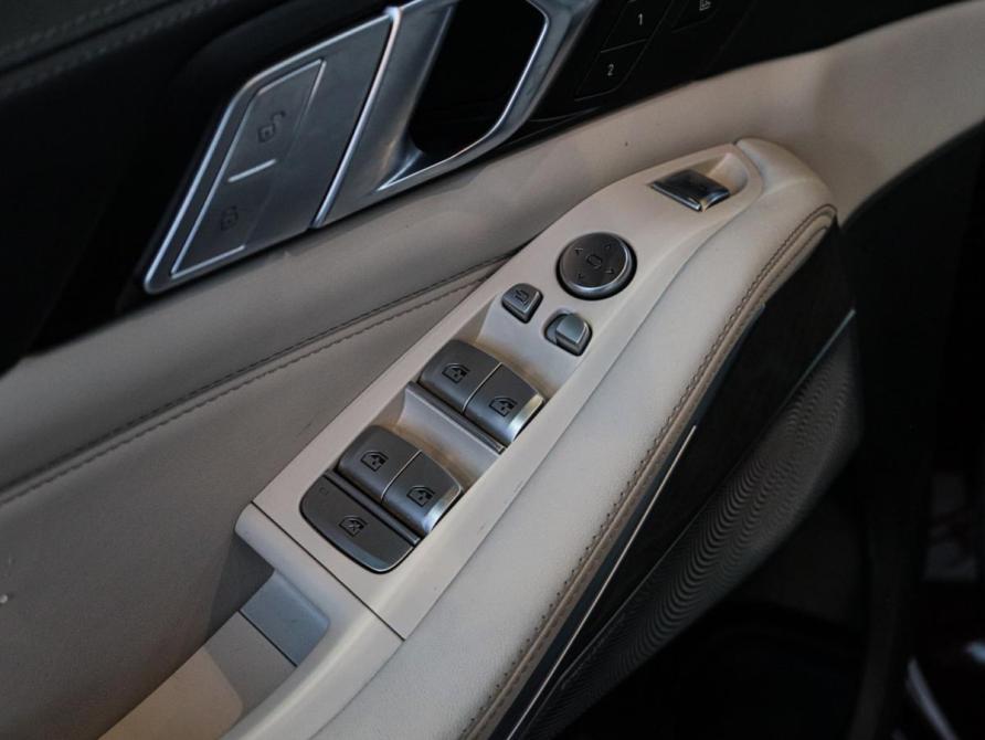 BMW X7 I (G07) Москва  - изображение 24