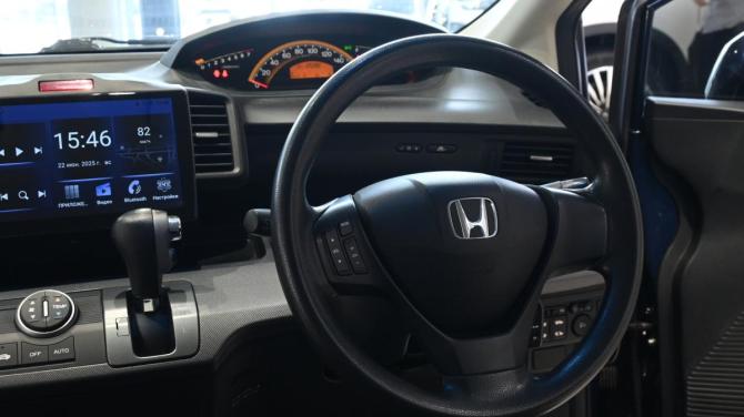 Honda Freed I с пробегом 2008 года, цена 950 000 рублей, 125000 км, компактвэн, Автокод Объявления