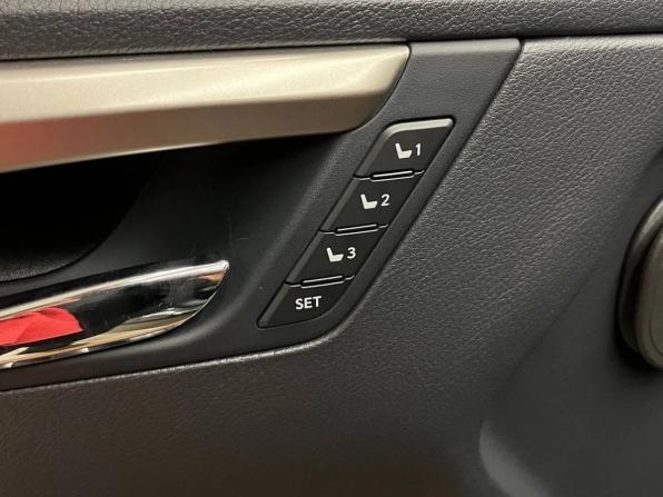 Lexus RX IV Рестайлинг с пробегом 2022 года, цена 5 800 000 рублей, 25000 км, внедорожник, Автокод Объявления