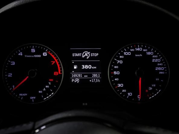 Audi A3 III (8V) Рестайлинг с пробегом 2019 года, цена 1 590 000 рублей, 169254 км, седан, Автокод Объявления