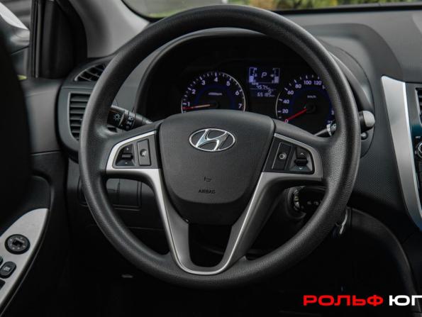 Hyundai Solaris I Рестайлинг с пробегом 2015 года, цена 1 148 000 рублей, 65184 км, седан, Автокод Объявления