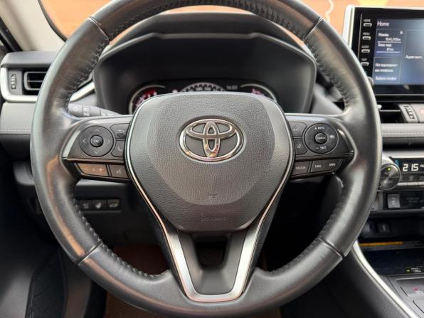 Toyota RAV4 V (XA50) с пробегом 2021 года, цена 3 330 000 рублей, 102000 км, внедорожник, Автокод Объявления