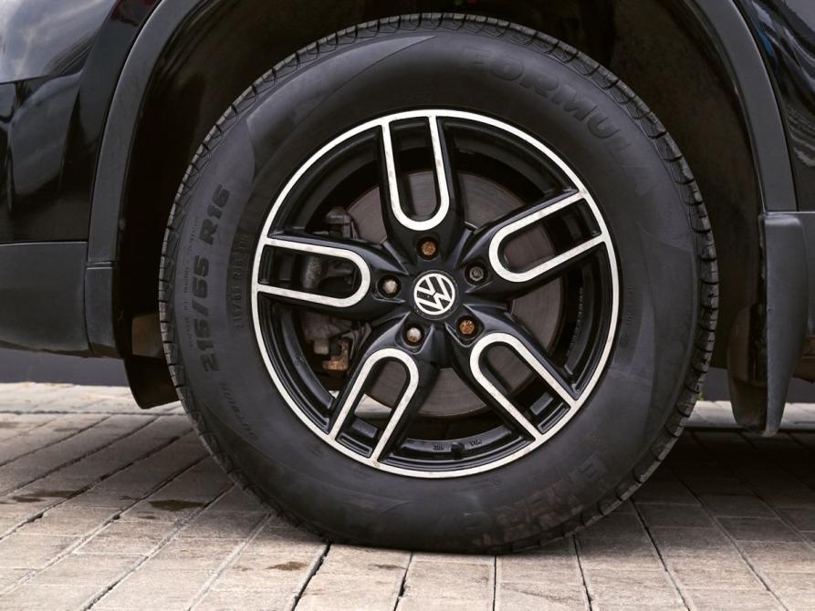 Volkswagen Tiguan I Рестайлинг Екатеринбург  - изображение 21