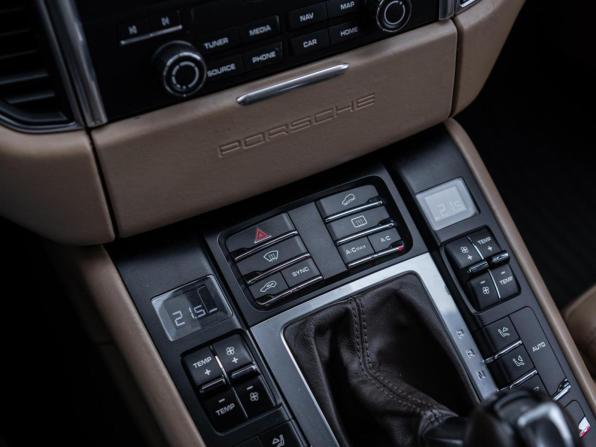 Porsche Macan I с пробегом 2016 года, цена 2 849 000 рублей, 213069 км, внедорожник, Автокод Объявления