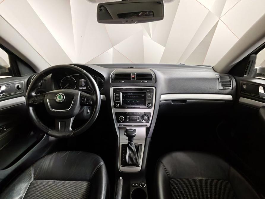 Skoda Octavia II (A5) Рестайлинг Москва  - изображение 14