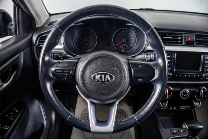 Kia Rio IV с пробегом 2017 года, цена 1 379 000 рублей, 75150 км, седан, Автокод Объявления