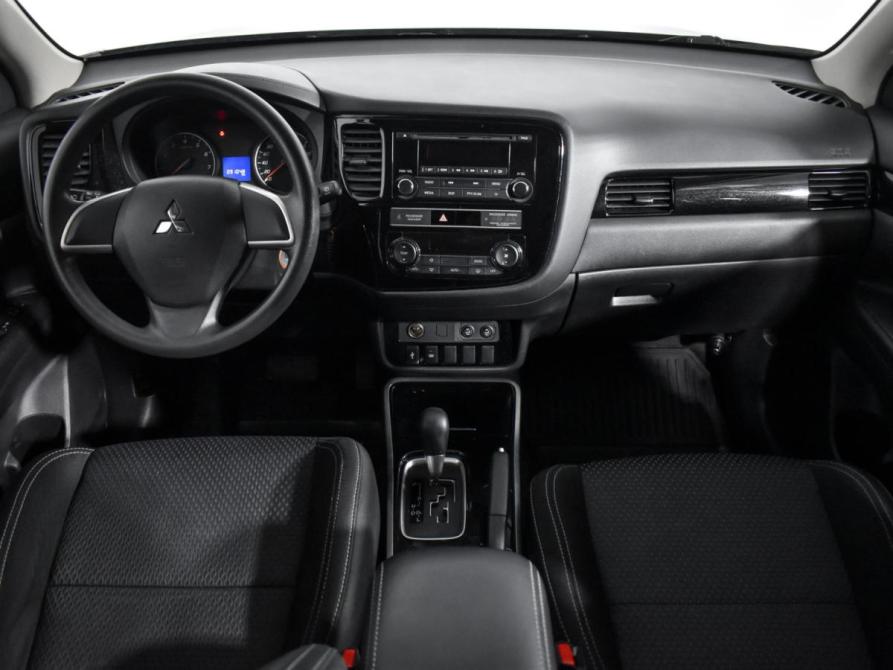 Mitsubishi Outlander III Рестайлинг 3 Санкт-Петербург  - изображение 13