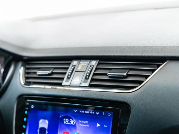 Skoda Octavia III (A7) с пробегом 2014 года, цена 958 000 рублей, 253971 км, лифтбек, Автокод Объявления
