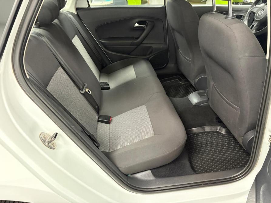 Volkswagen Polo V Киров  - изображение 10