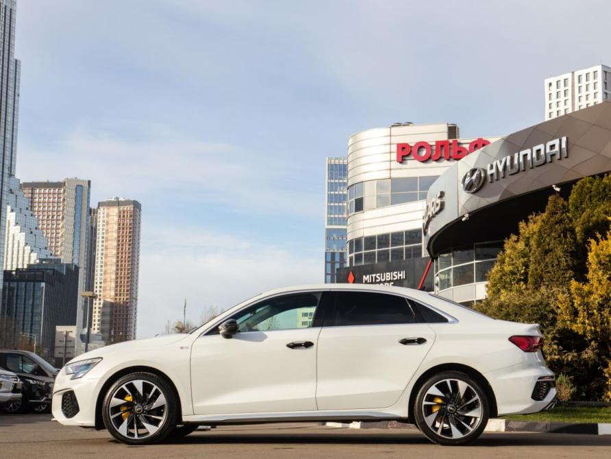 Audi A3 IV (8Y) Москва  - изображение 6