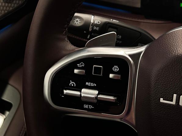 JETOUR X90+ с пробегом 2023 года, цена 2 377 000 рублей, 25955 км, внедорожник, Автокод Объявления