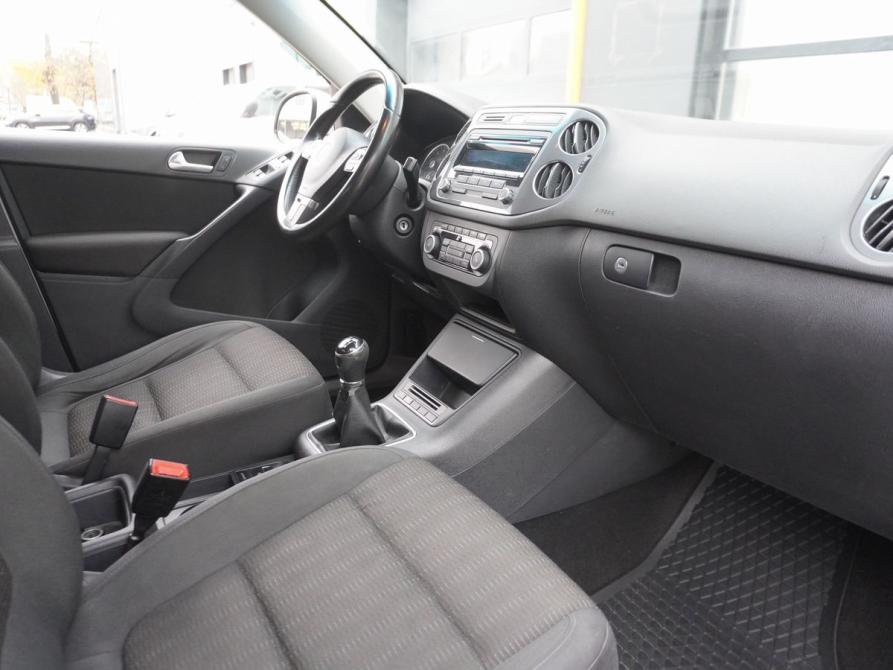 Volkswagen Tiguan I Рестайлинг Москва  - изображение 11