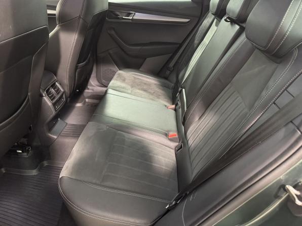 Skoda Karoq I с пробегом 2019 года, цена 2 299 800 рублей, 80000 км, внедорожник, Автокод Объявления