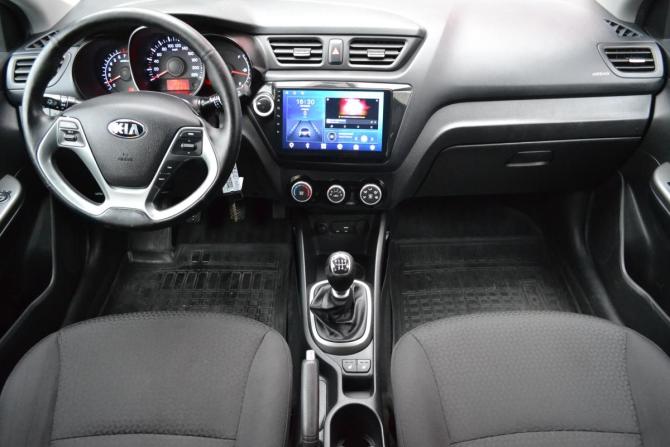 Kia Rio III Рестайлинг с пробегом 2017 года, цена 720 000 рублей, 221009 км, хэтчбек, Автокод Объявления
