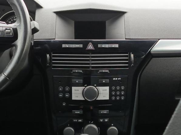 Opel Astra H Рестайлинг с пробегом 2009 года, цена 390 000 рублей, 149465 км, хэтчбек, Автокод Объявления