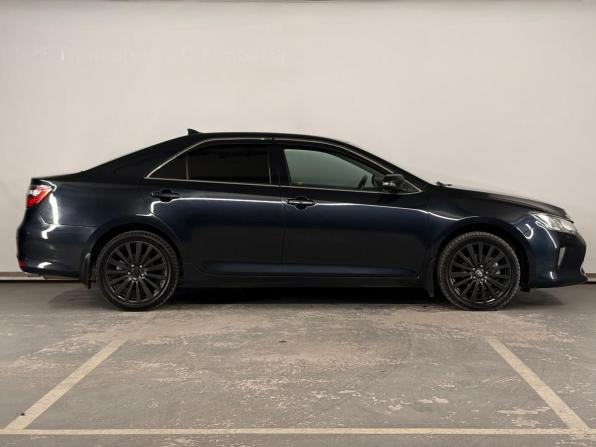 Toyota Camry VII (XV50) Рестайлинг 2 с пробегом 2018 года, цена 1 899 000 рублей, 206761 км, седан, Автокод Объявления