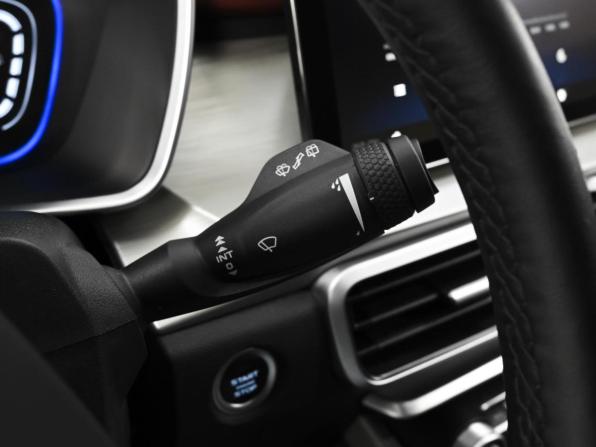Geely Coolray I с пробегом 2023 года, цена 1 859 000 рублей, 35254 км, внедорожник, Автокод Объявления
