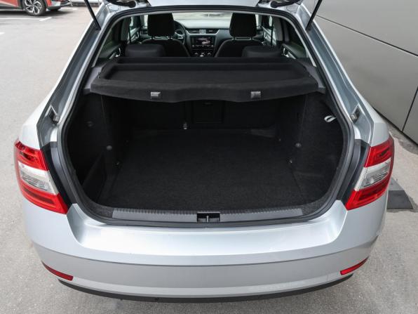 Skoda Octavia III (A7) Рестайлинг с пробегом 2017 года, цена 2 149 000 рублей, 78233 км, лифтбек, Автокод Объявления