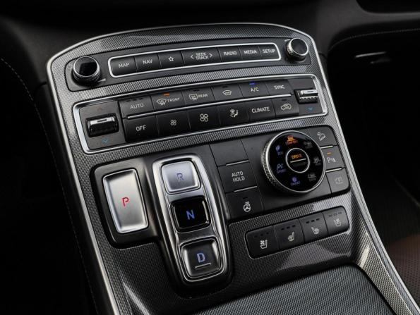 Hyundai Santa Fe IV Рестайлинг с пробегом 2022 года, цена 3 270 000 рублей, 89977 км, внедорожник, Автокод Объявления