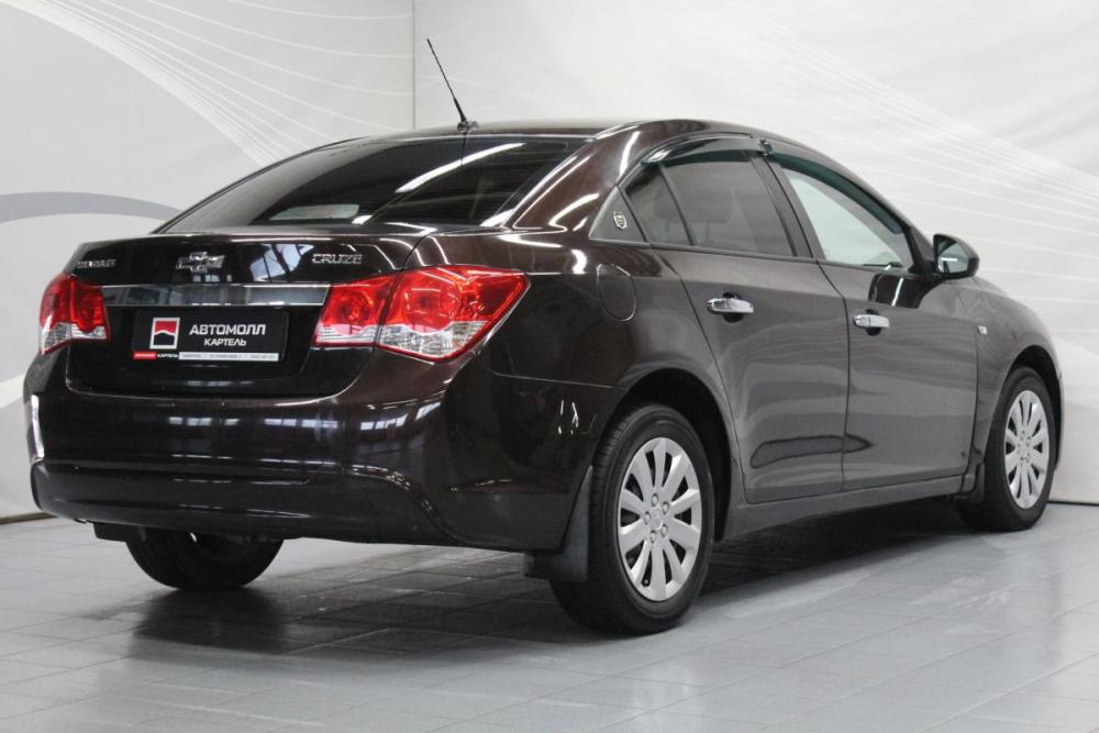 Chevrolet Cruze I Рестайлинг Кемерово  - изображение 7