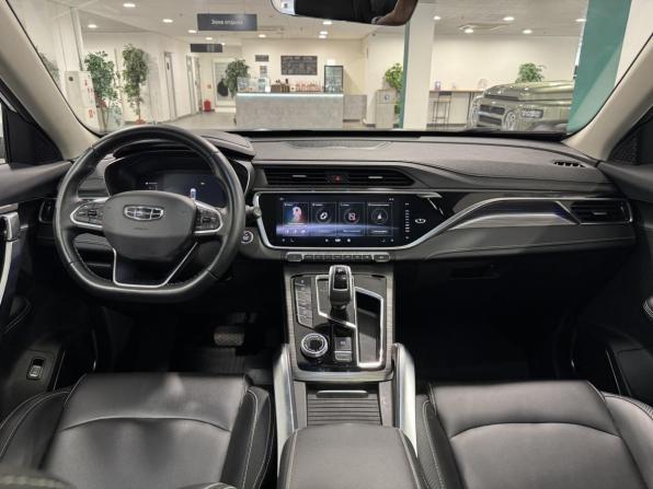 Geely Atlas Pro с пробегом 2022 года, цена 2 190 000 рублей, 43000 км, внедорожник, Автокод Объявления