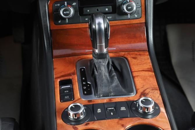 Volkswagen Touareg II с пробегом 2010 года, цена 1 959 000 рублей, 290000 км, внедорожник, Автокод Объявления