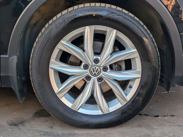 Volkswagen Tiguan II с пробегом 2018 года, цена 2 119 000 рублей, 148339 км, внедорожник, Автокод Объявления