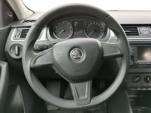 Skoda Rapid I с пробегом 2015 года, цена 790 000 рублей, 154614 км, лифтбек, Автокод Объявления