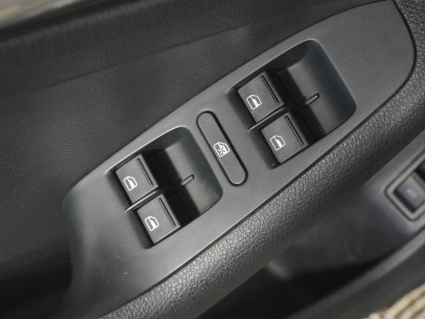 Volkswagen Jetta VI с пробегом 2014 года, цена 1 031 000 рублей, 132831 км, седан, Автокод Объявления