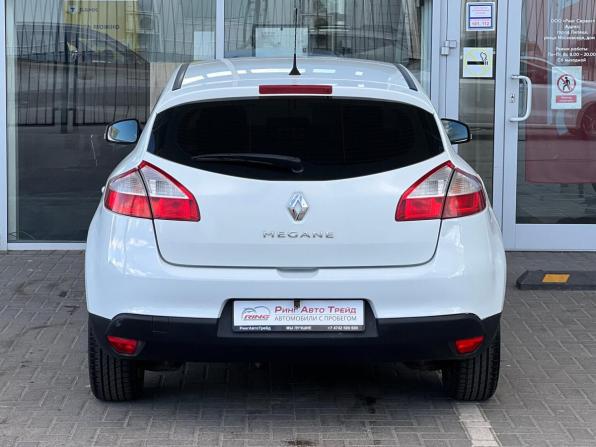 Renault Megane III Рестайлинг 2 с пробегом 2014 года, цена 799 000 рублей, 140000 км, хэтчбек, Автокод Объявления
